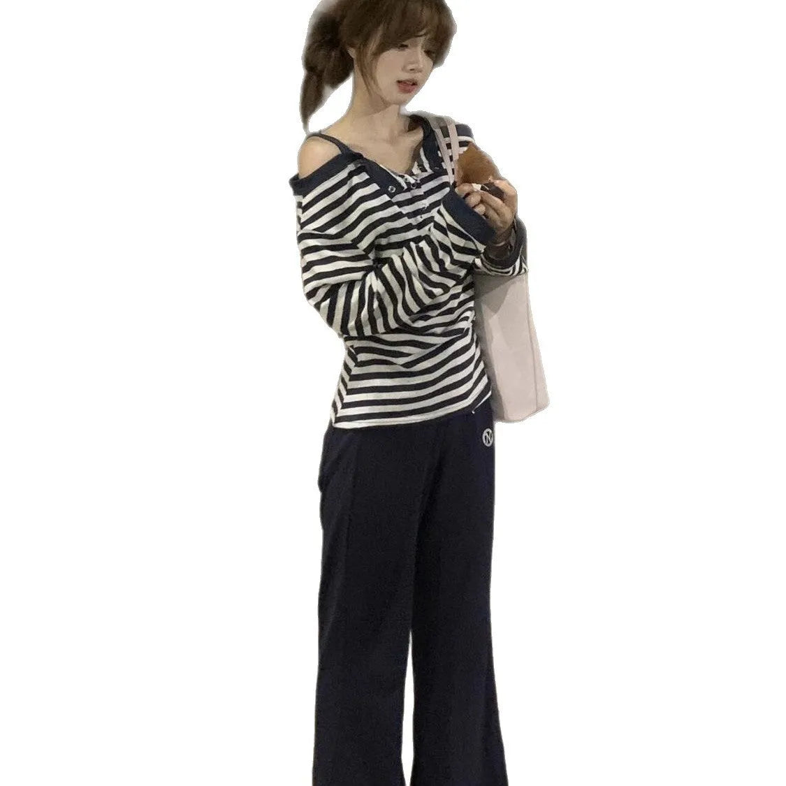 Women's dark blue oversized Korean-style t-shirt with embroidery and striped pattern