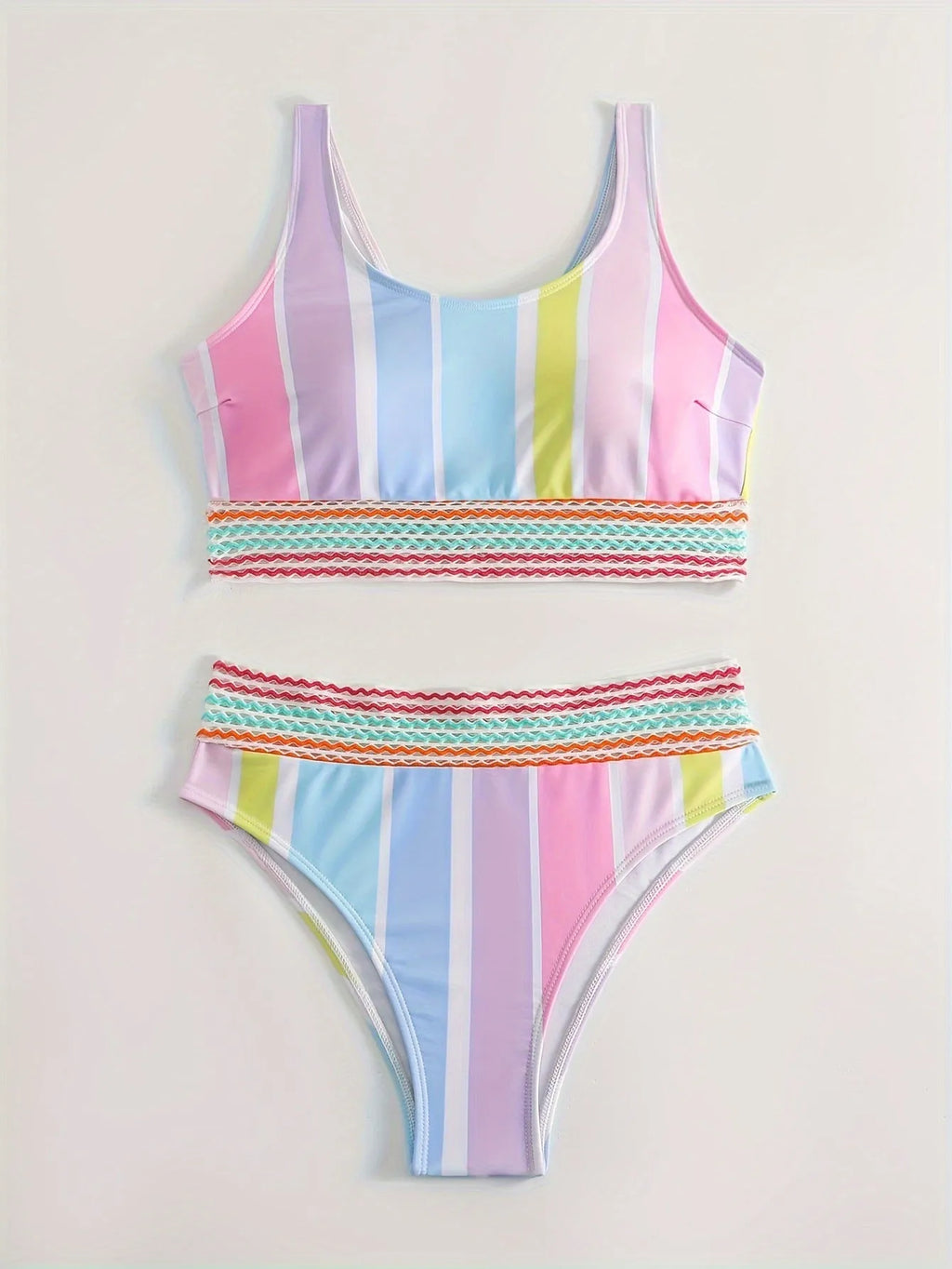 Women's striped sports bikini set in polyester with spandex lining for swimming