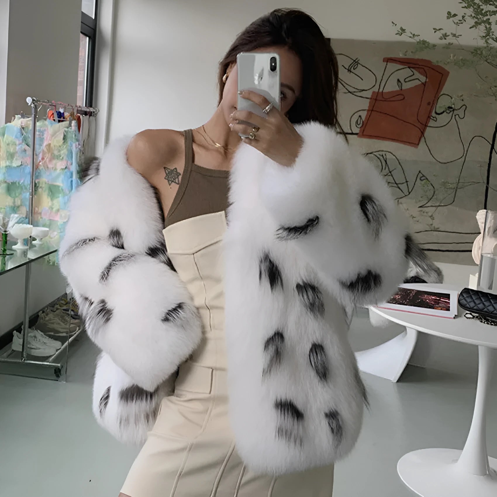 Black and white women's plus size faux fur coat in Korean street fashion style with short length