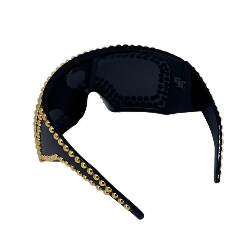 Men's personality punk sunglasses with large square rim frame and rivet detailing