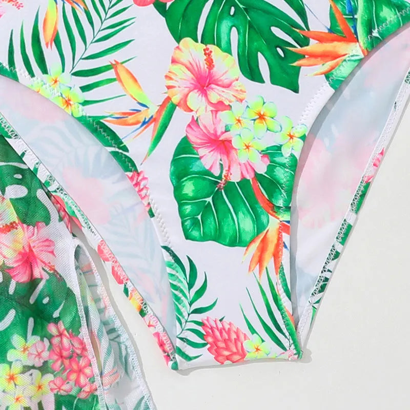 Girls' floral two-piece swimsuit with high elasticity polyester fabric for swimming sports