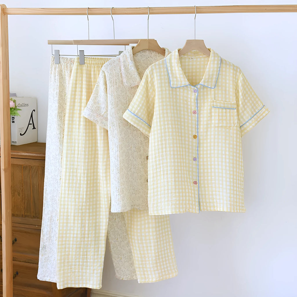 Women's washed cotton double-layer gauze short-sleeved top and trousers loungewear set in a loose fit.