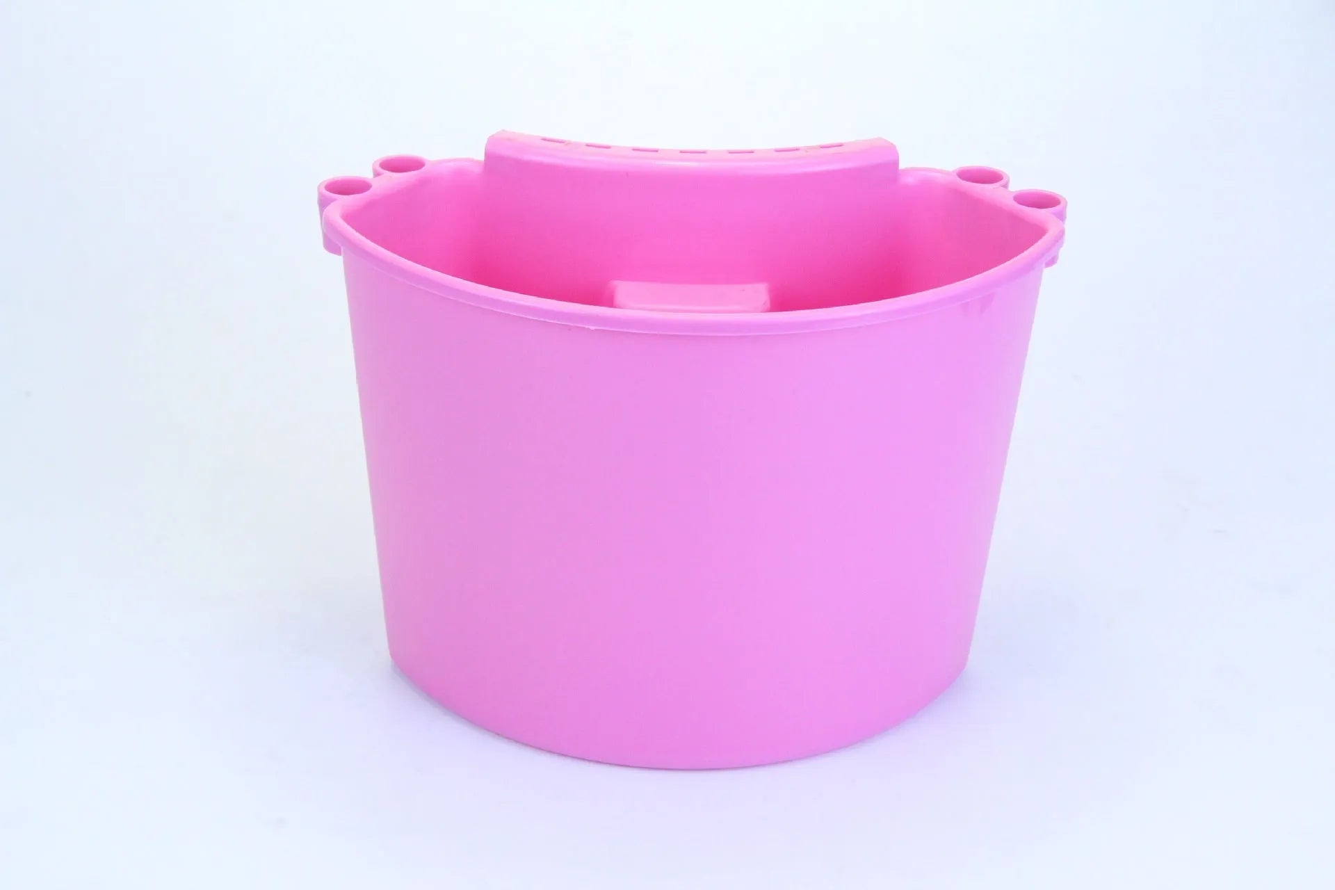 Car washing bucket in black, red, blue, and pink colour options