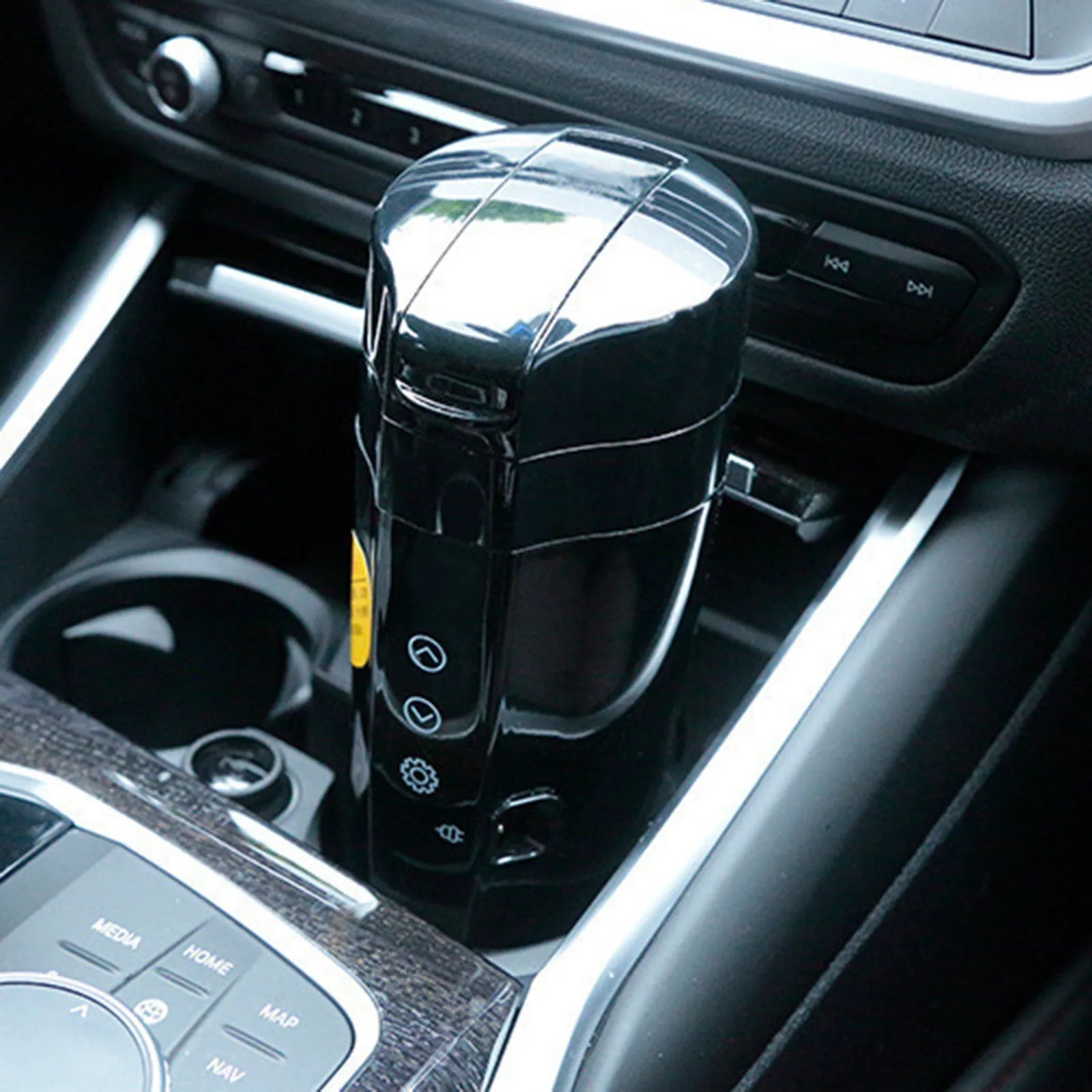 Black ABS and stainless steel electric car warm water cup with charging cable, 400ml capacity, 22cm height