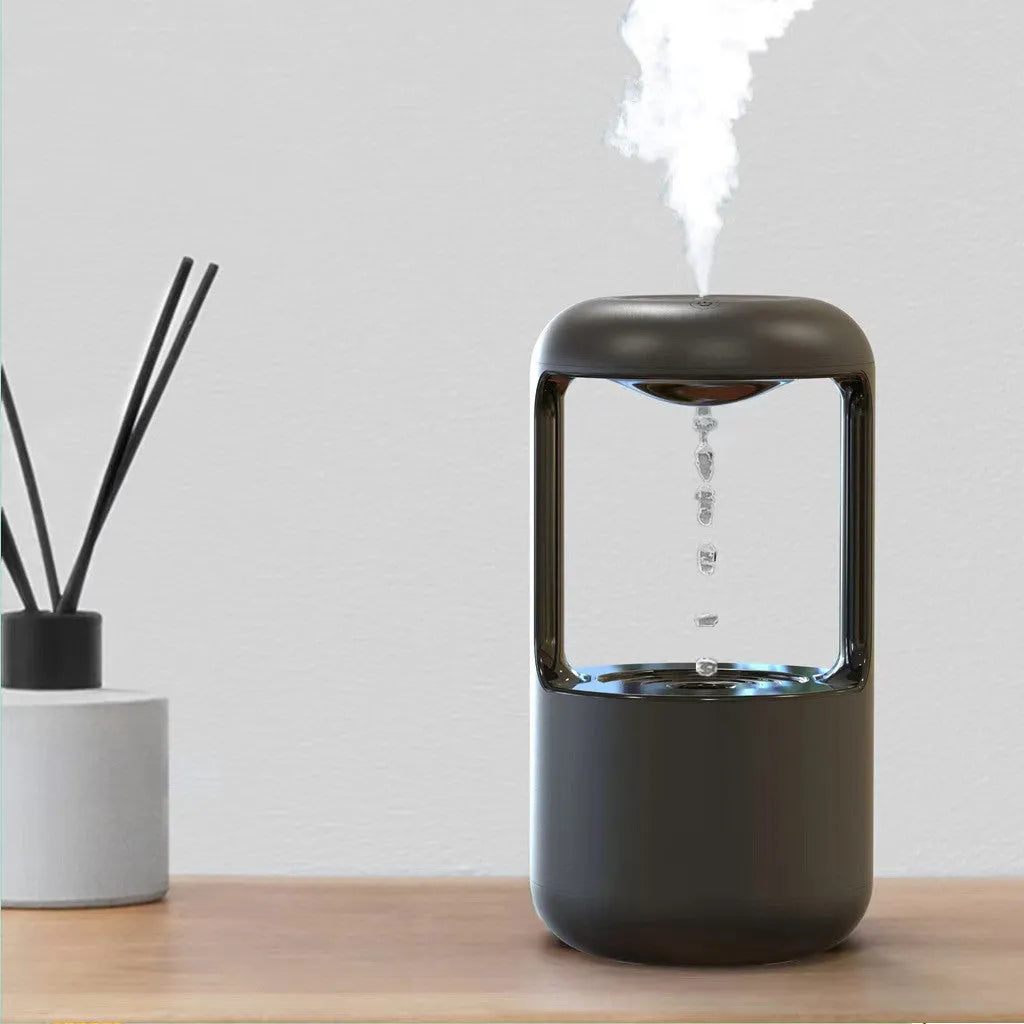 Home Fashion anti-gravity water drop humidifier in white plastic with USB cable