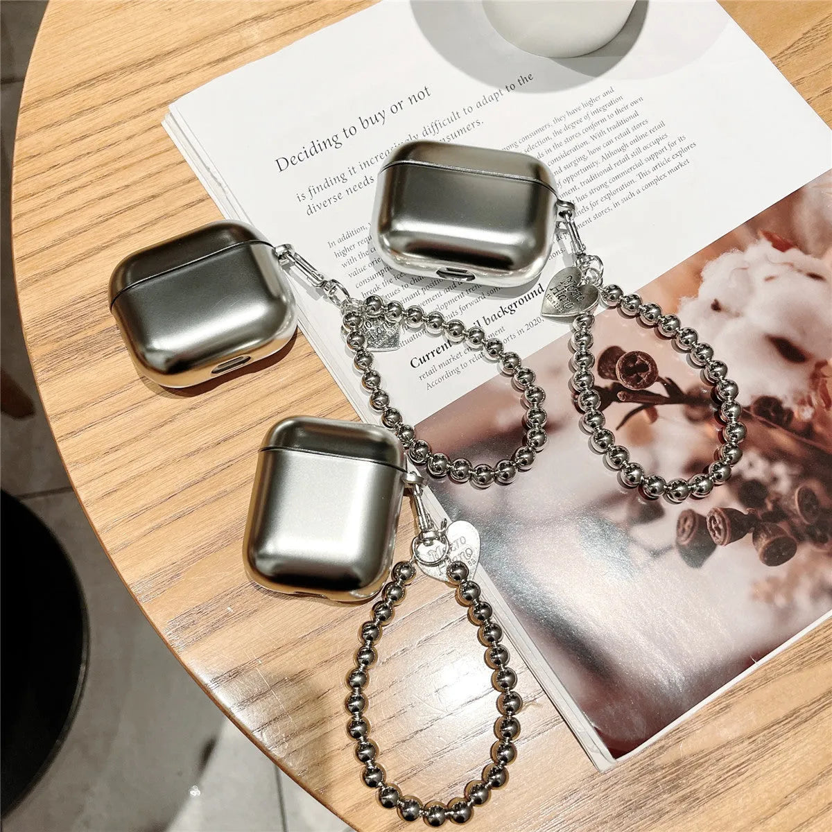 Matte plating finish TPU protective case for Apple AirPods and AirPods Pro Bluetooth headsets.