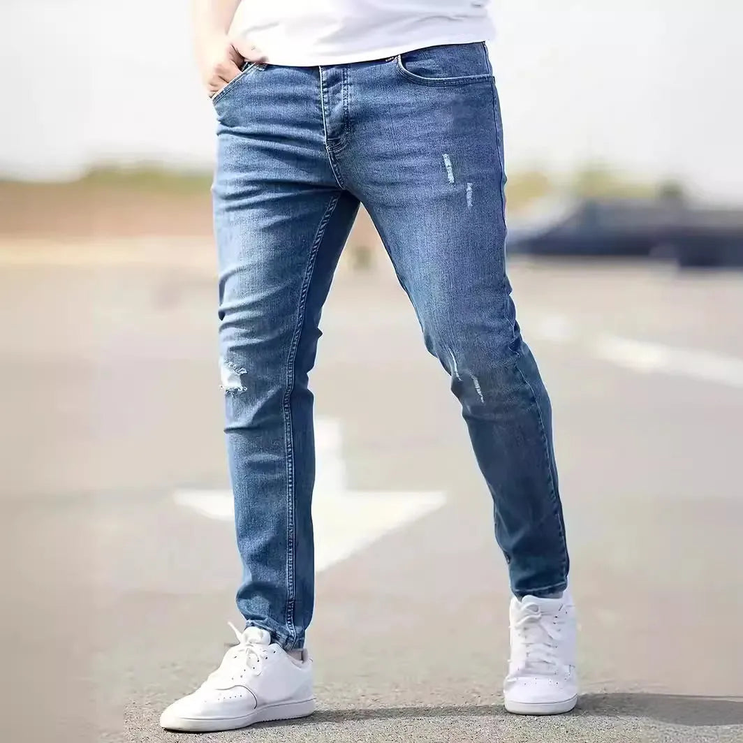 American-style slim-fit stretch denim jeans for men – mid waist, non-iron, available in black