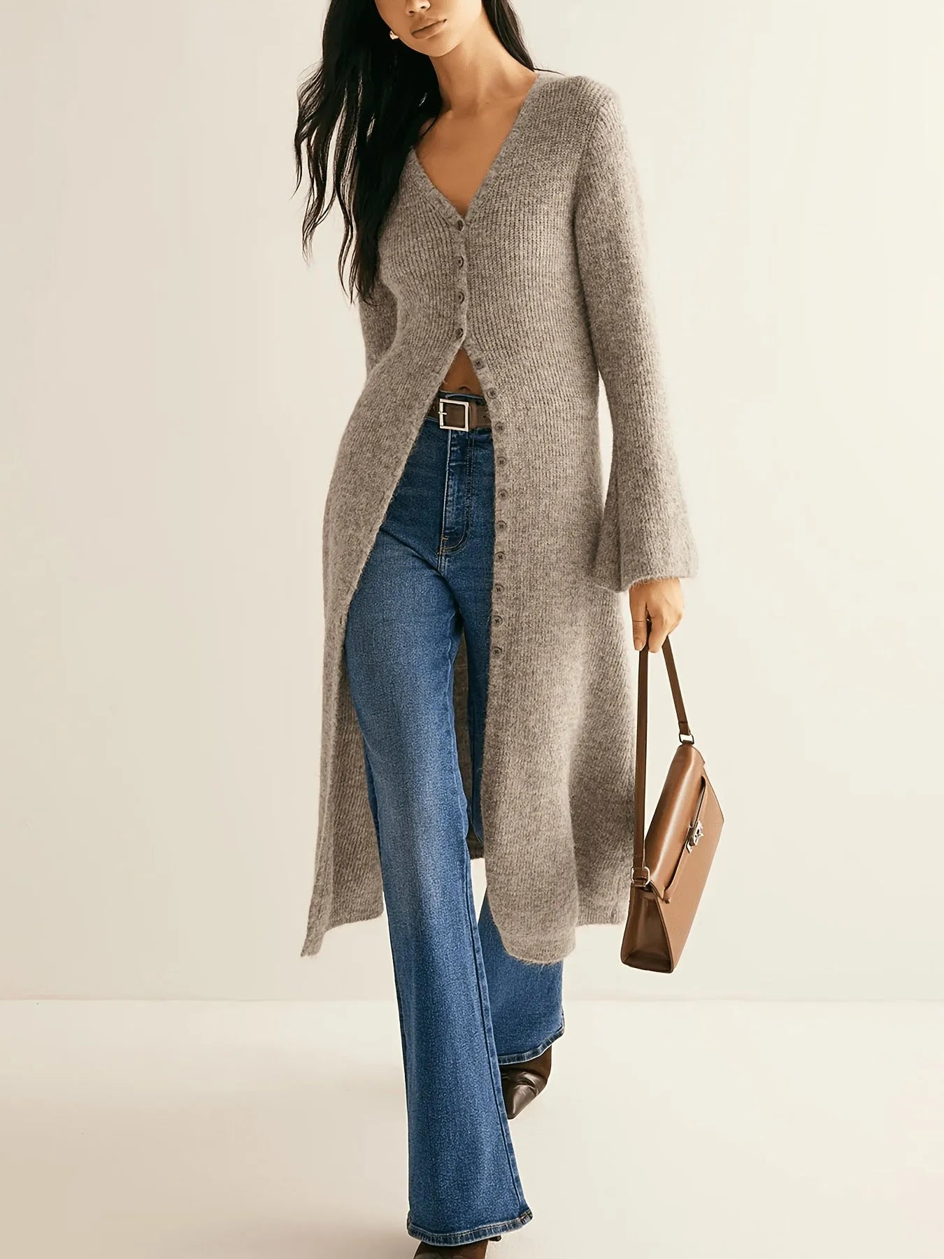 Khaki French retro cardigan coat with button front closure and long sleeves