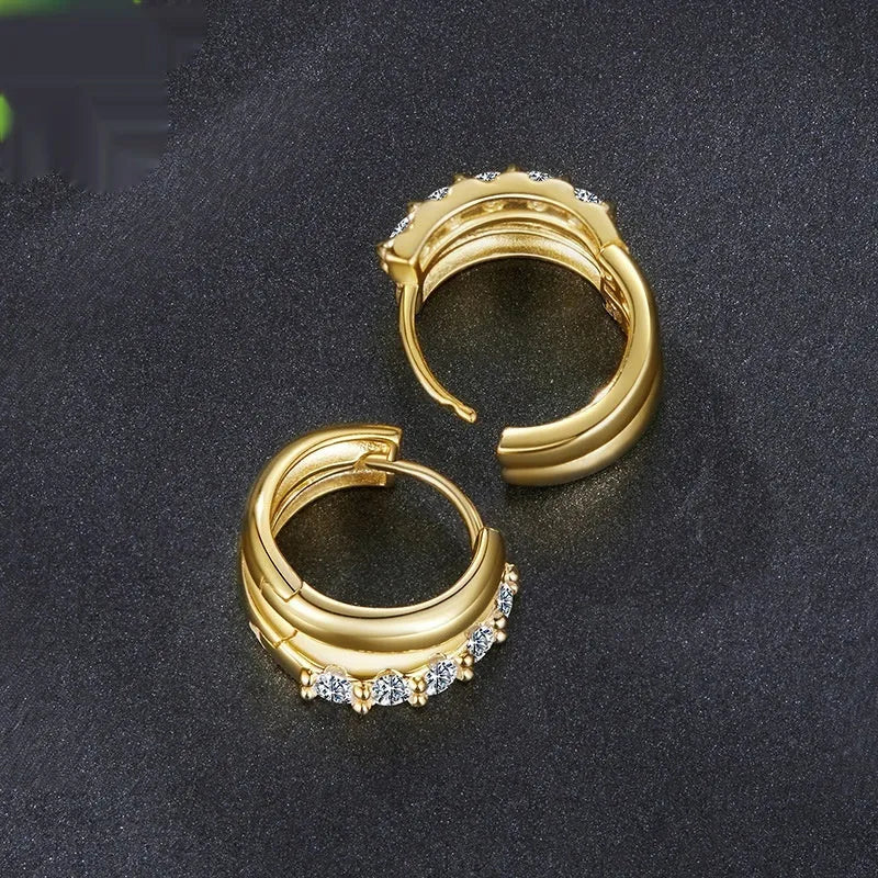 Silver Ziyun double layer moissanite ear clip in 925 silver with D colour stone and electroplated finish