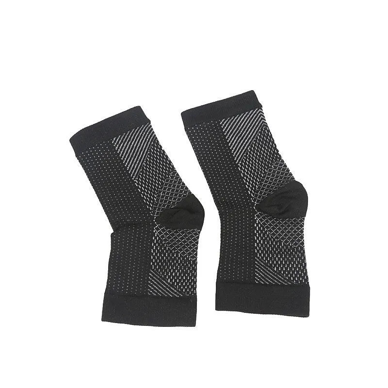 Korean-style nylon pressure foot socks in black with invisible heel and short tube length