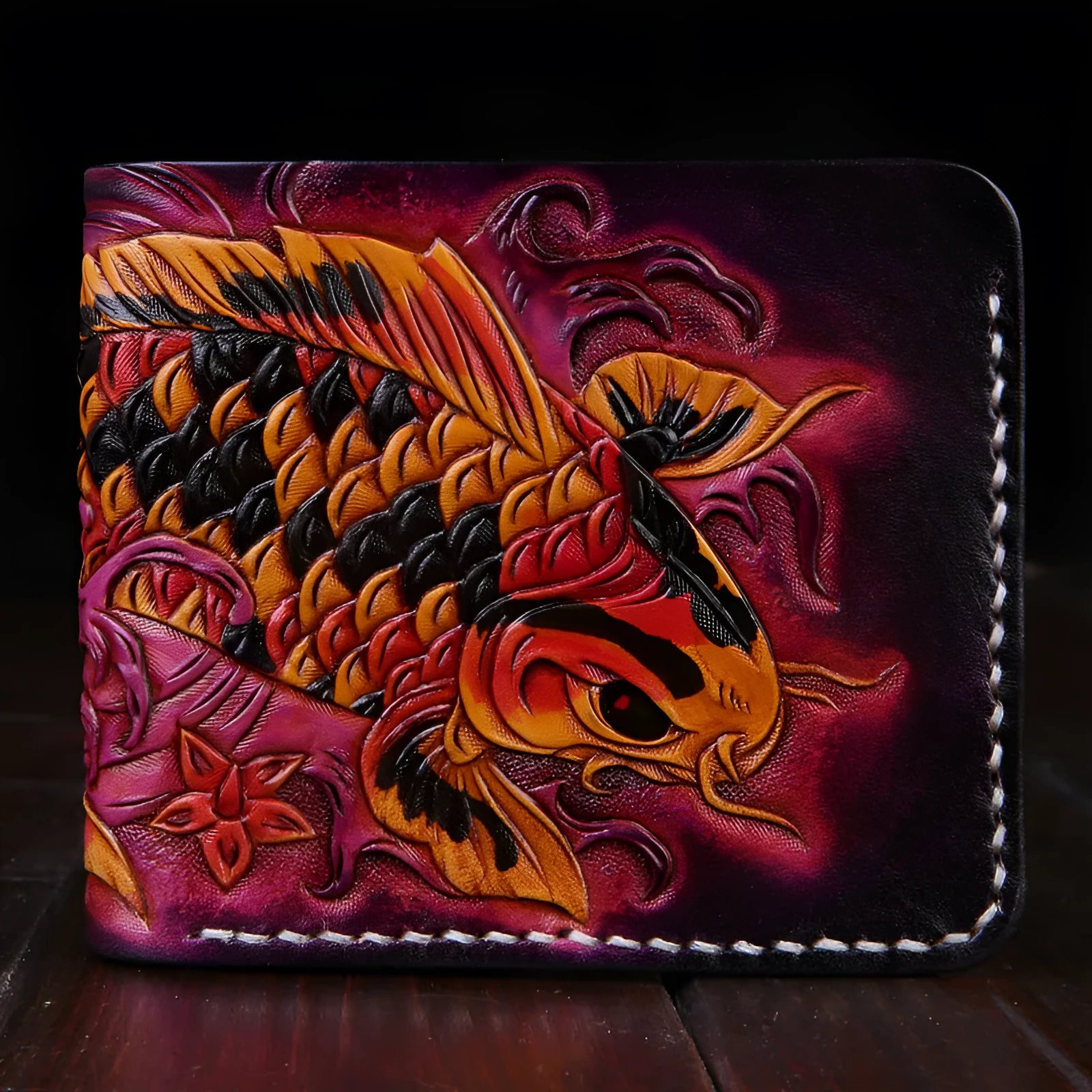 Men's cow leather wallet in red showing open closure and 10x12cm dimensions