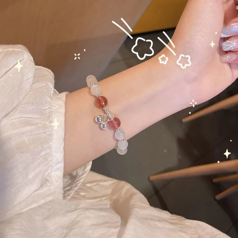 Chinese style glass bamboo leaf bracelet for women with manual craft details.