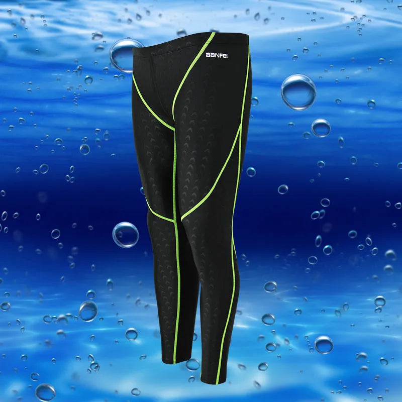 Men's nylon cropped swimming trunks with mesh lining in various colour combinations