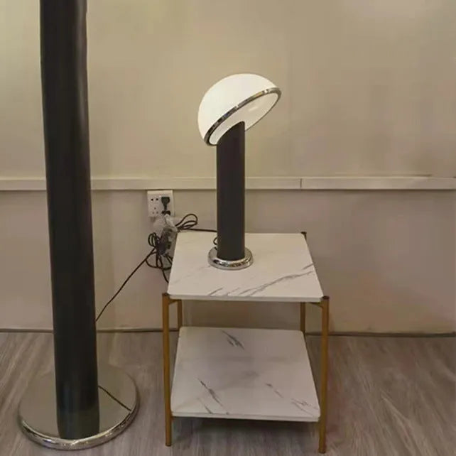 Modern minimalist metal desk lamp 220x600mm on a desk