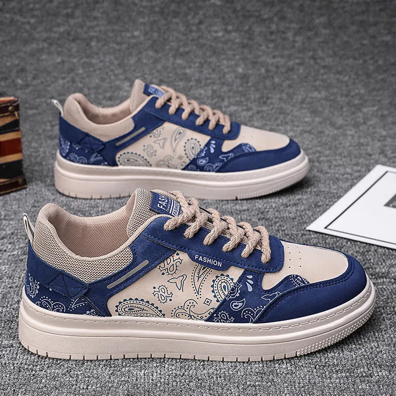 Men's low top canvas sports board shoes in blue with lace-up closure and rubber sole