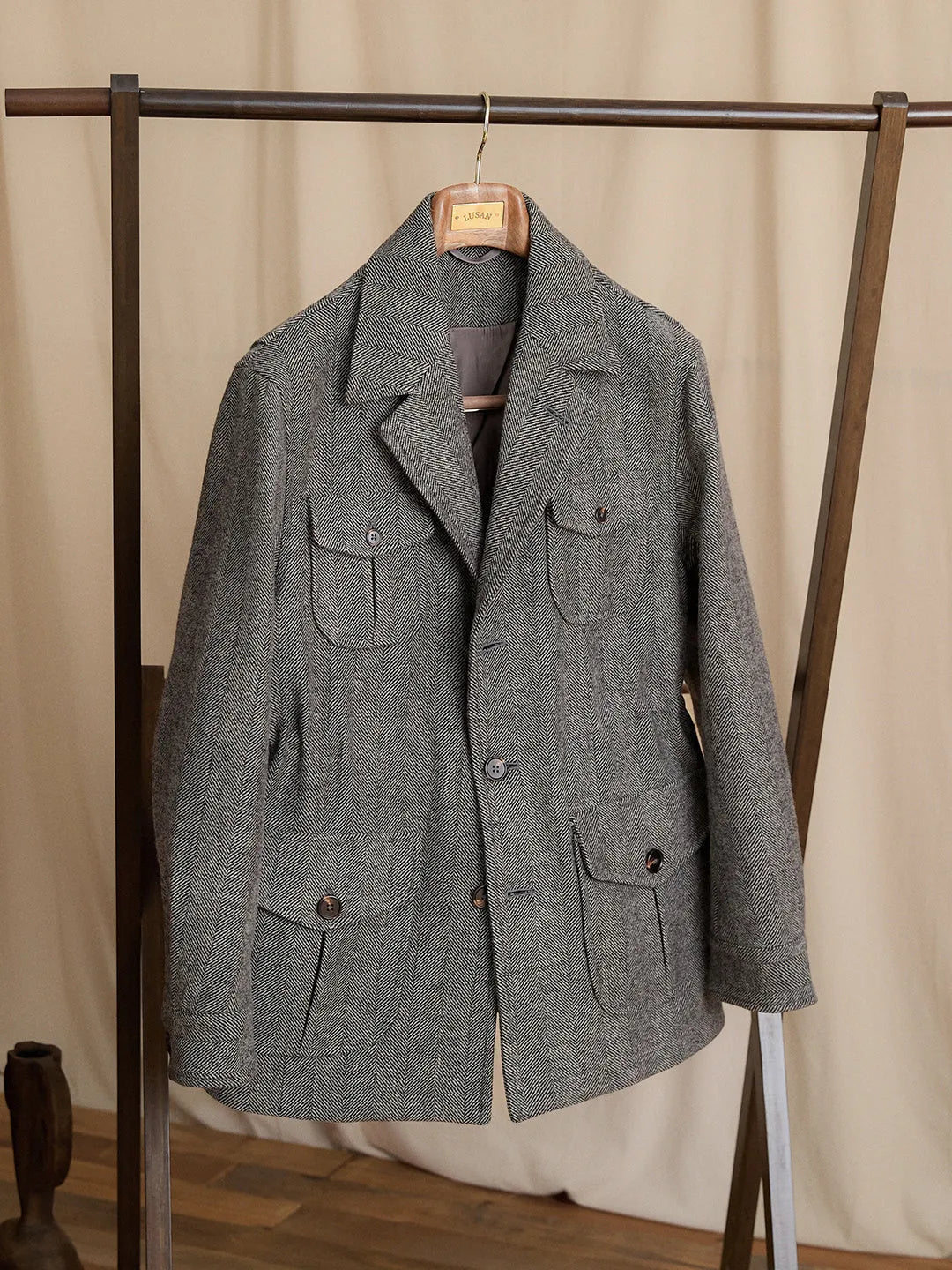 Men's Dark Gray wool suit collar commuter jacket with cinched style and pocket