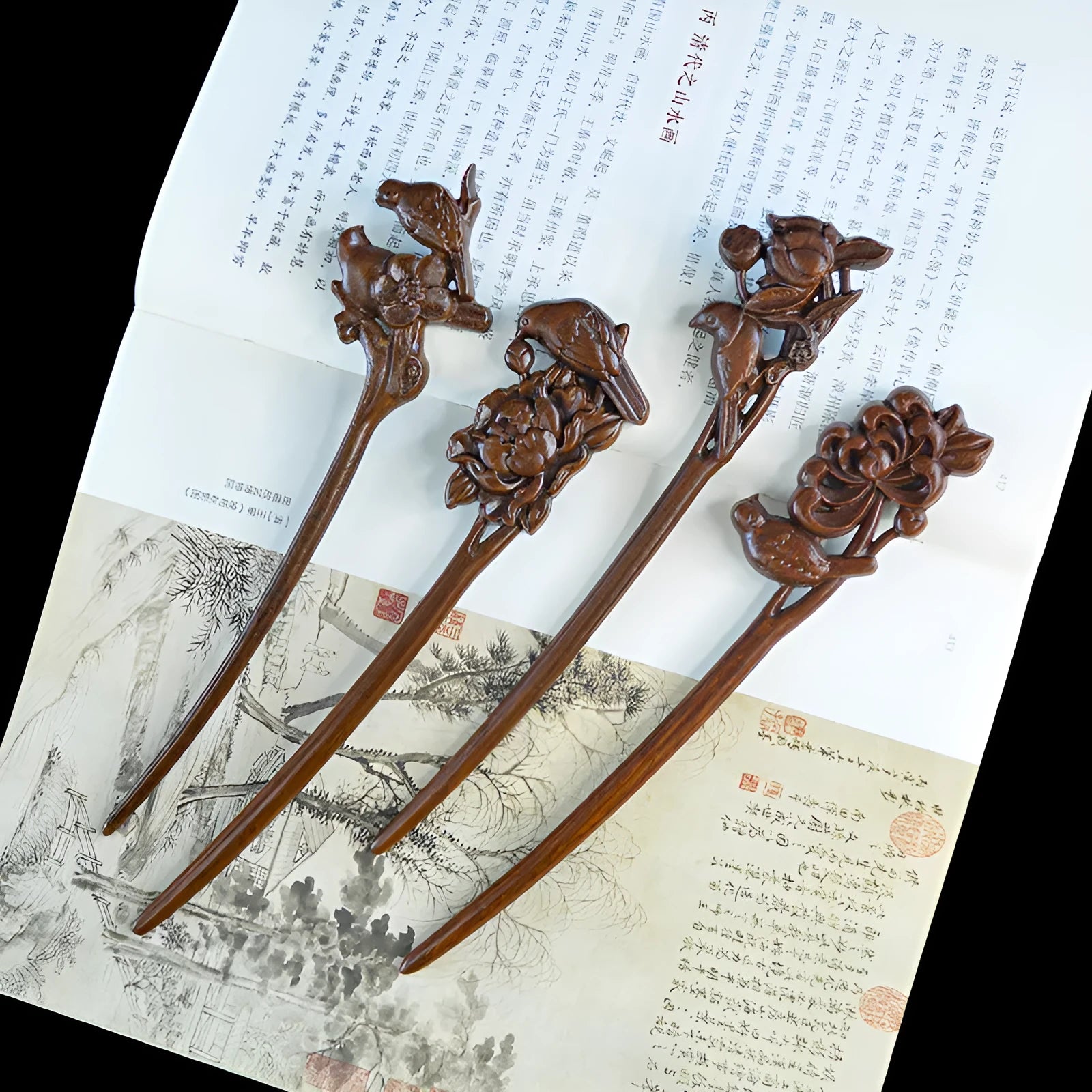 Gold Sandalwood daily updo gadget hair claw hairpin in New Chinese style geometric shape, wood material