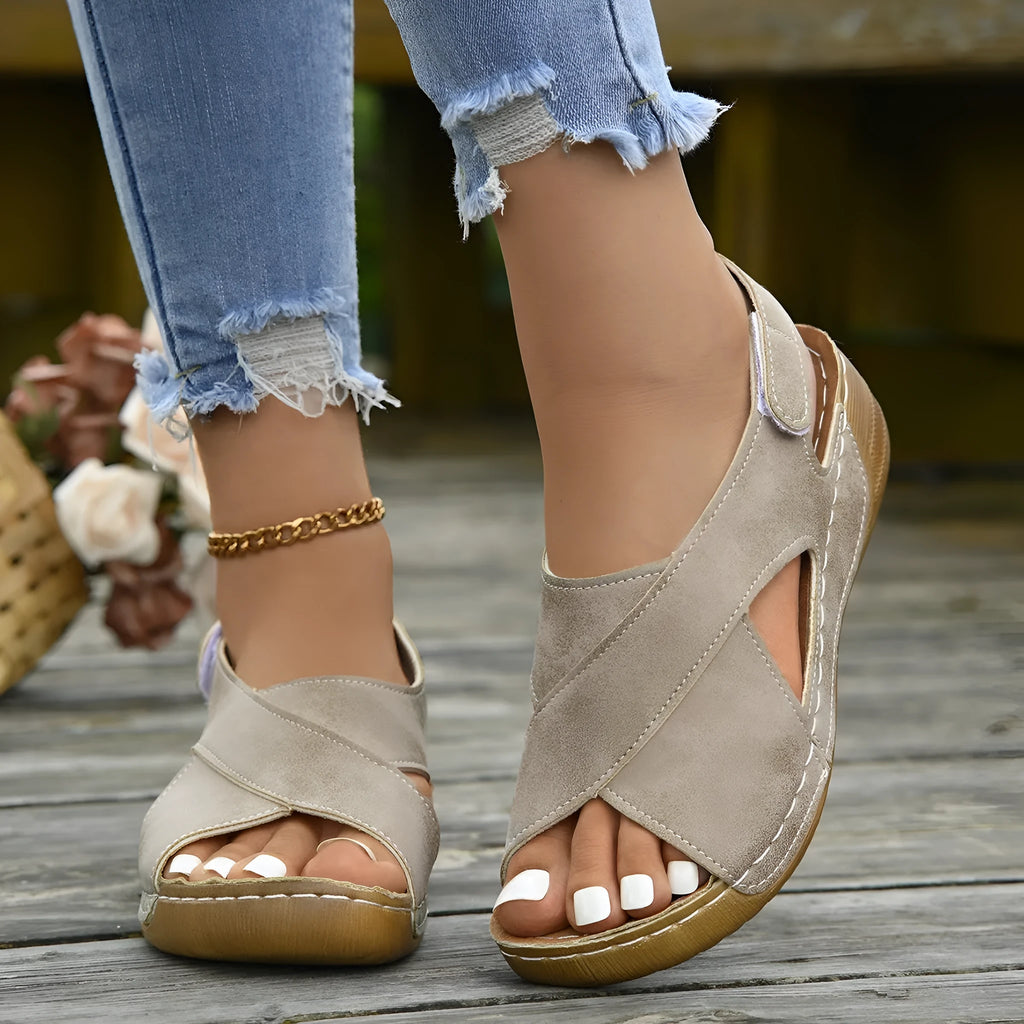 Roman platform sandals with skirt detail, open toe and adjustable Velcro closure in earthy colour