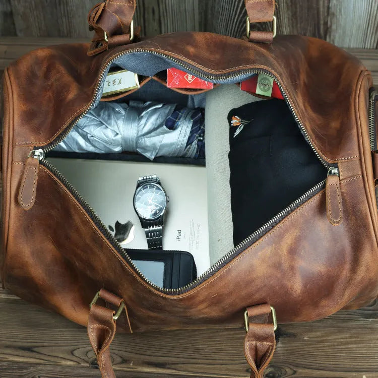 Horse leather men's travel bag in brown crazy horse cowhide finish, 50cm long