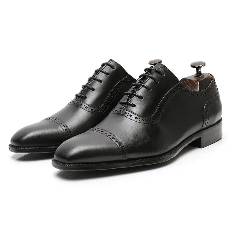Men's Oxford brogue leather shoes in black or dark brown with cowhide upper and rubber sole