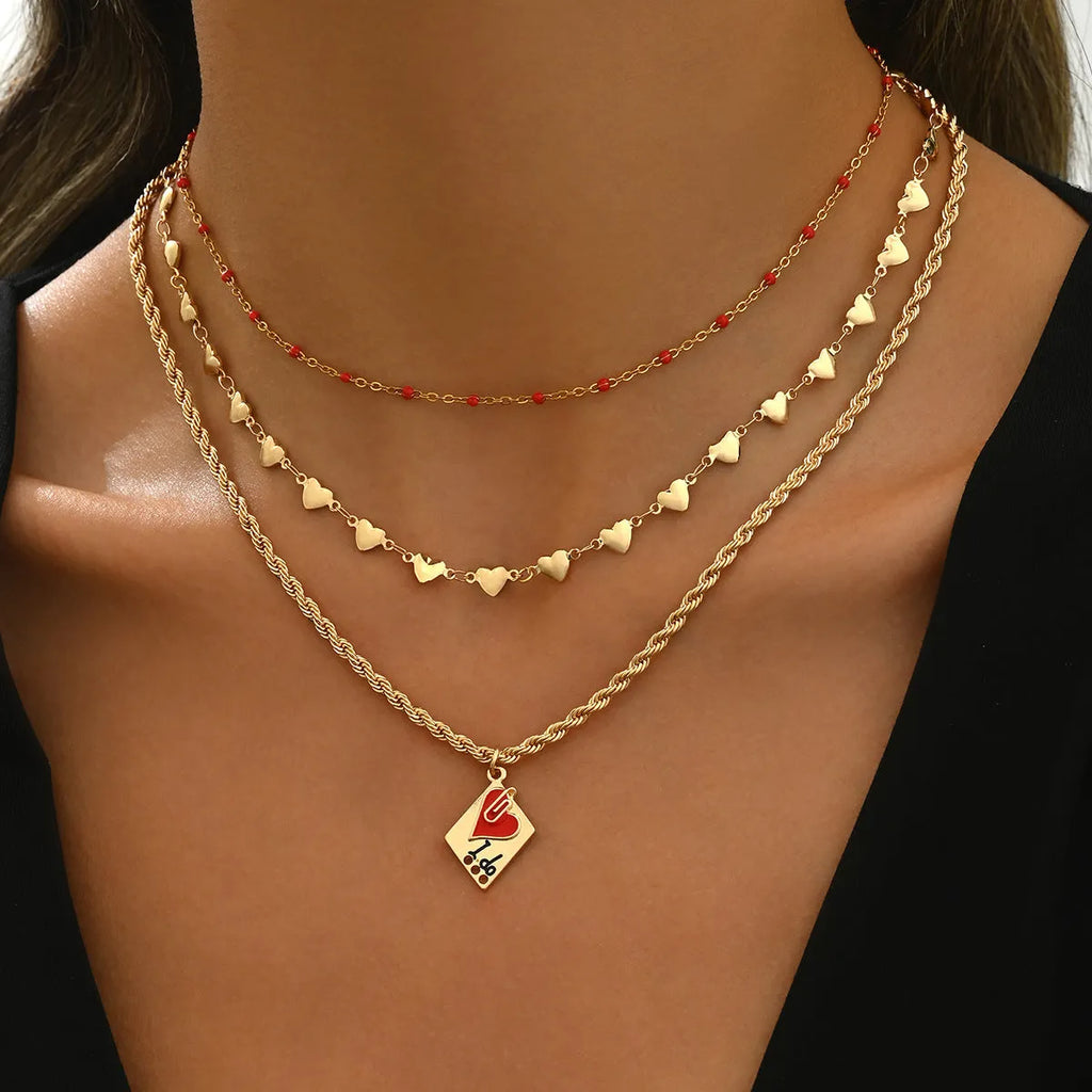Women's triple-layer geometric heart necklace on clavicle chain with adjustable 41-50cm length