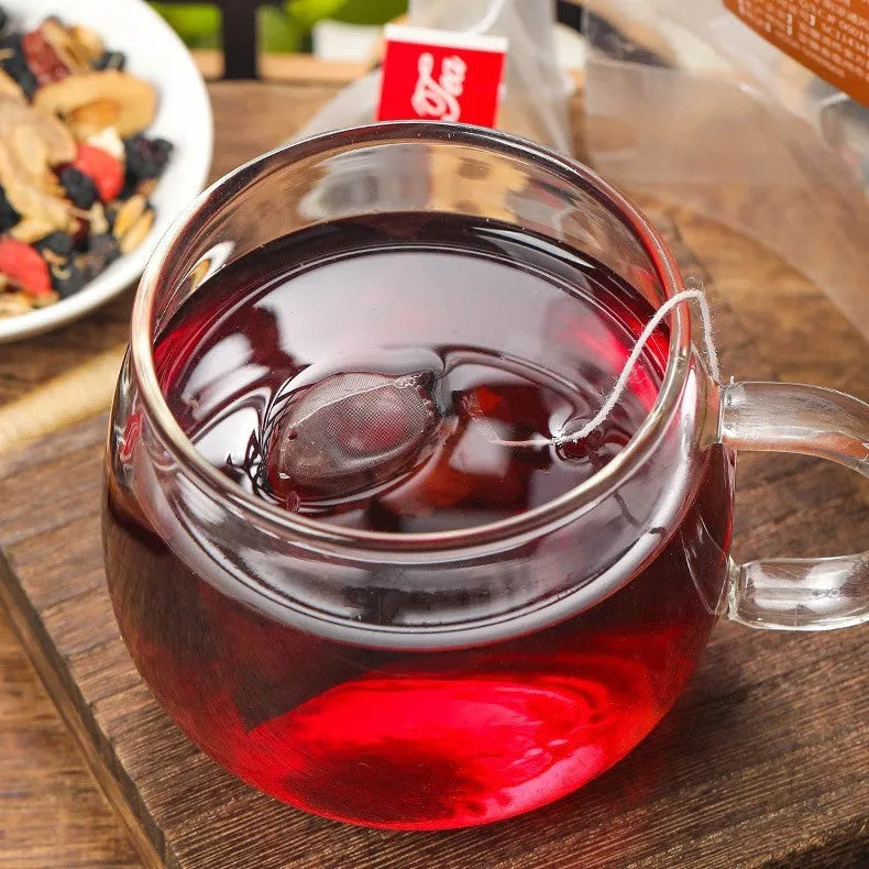 Box of Ginseng Black Wolfberry Tea showing 40 individual 5g tea bags.
