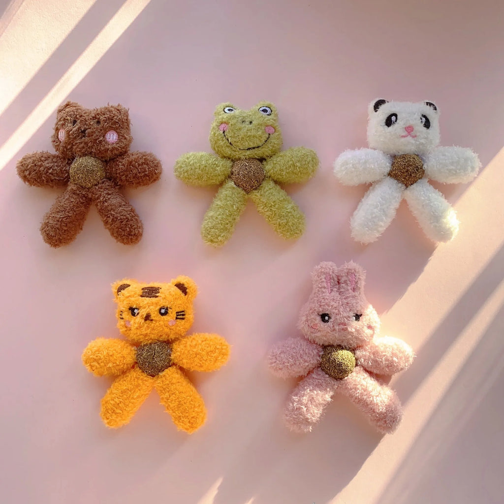12.5cm catnip ball chewing toy in animal designs for feline dental play