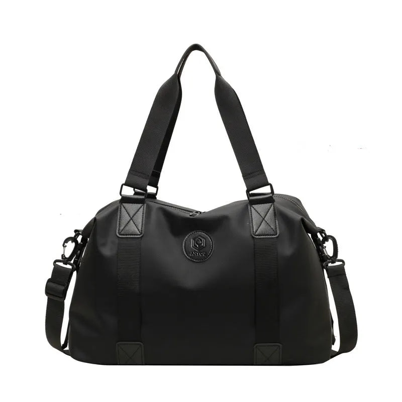 Large capacity waterproof travel bag in Oxford cloth with breathable back panel and multiple colour options