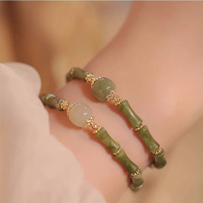 Hetian jade women's bracelet with geometric design and Yuan dynasty smoked style
