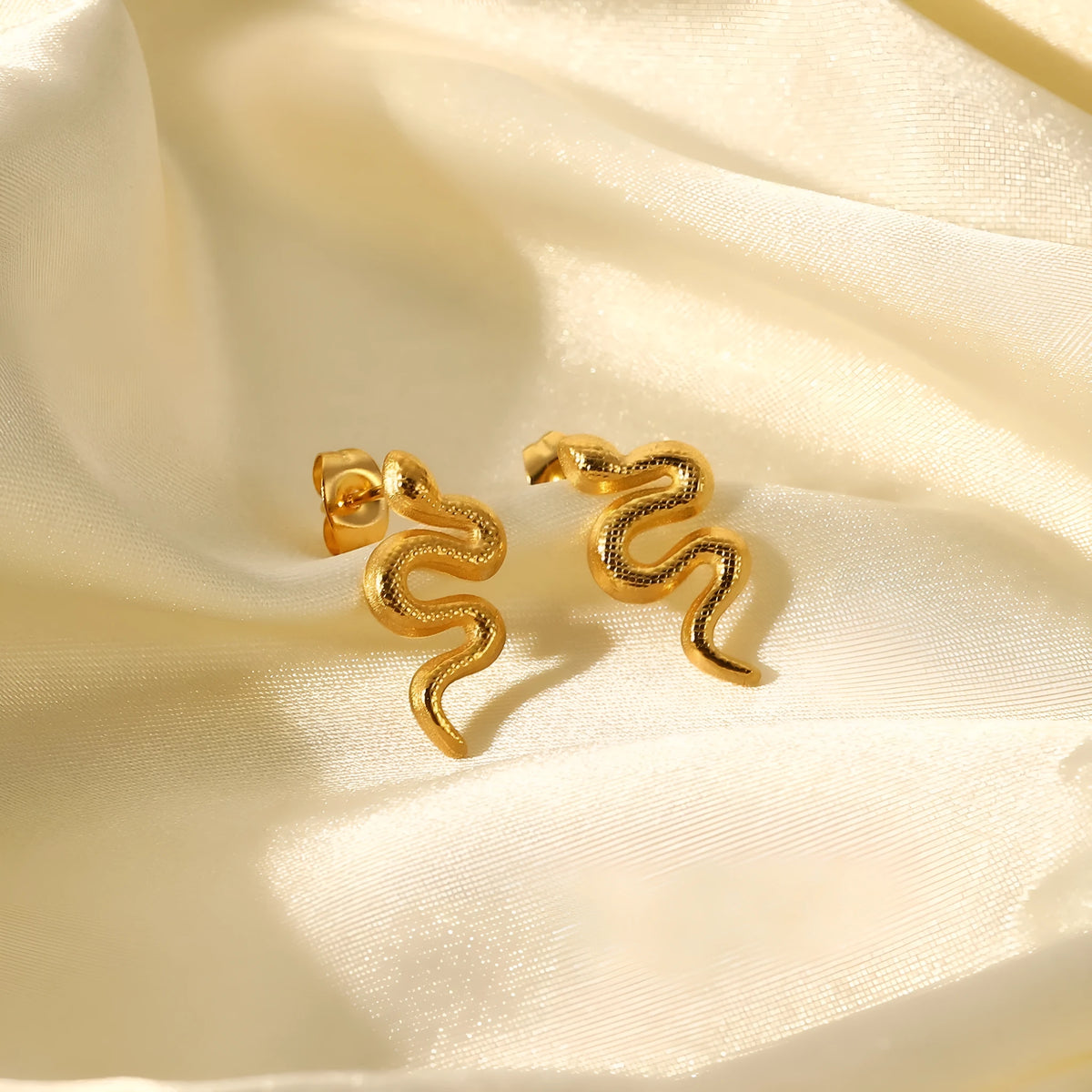 Gold snake stud earrings for women, 18K gold plated stainless steel, INS style, 1 pair