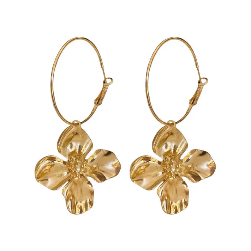 Silver needle detail flower earrings with geometric vintage design in gold or silver electroplated finish