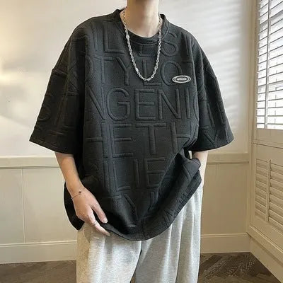 Men's grey T-shirt with three-dimensional white letter pattern, loose fit with short sleeves