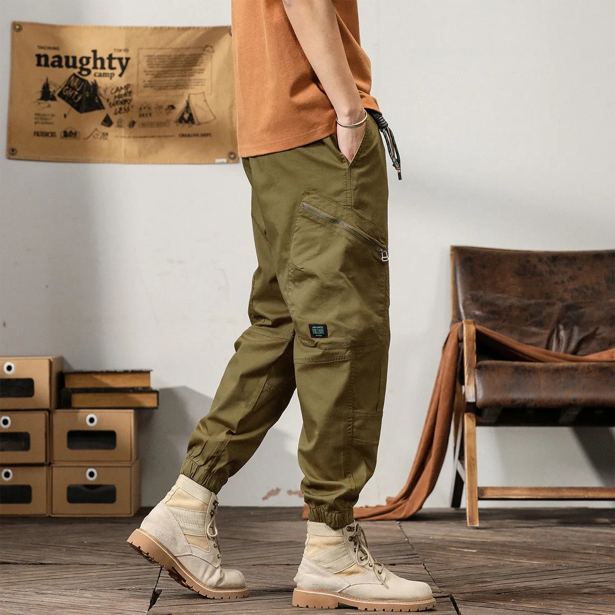 Men's cotton tapered harem pants with ankle band in Korean style casual design