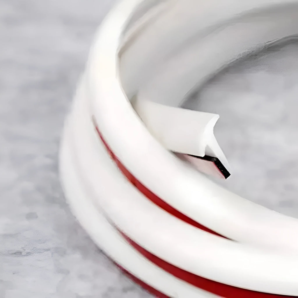 Black and white TPE rubber universal seal strip for car bumpers, machinery, doors and windows.