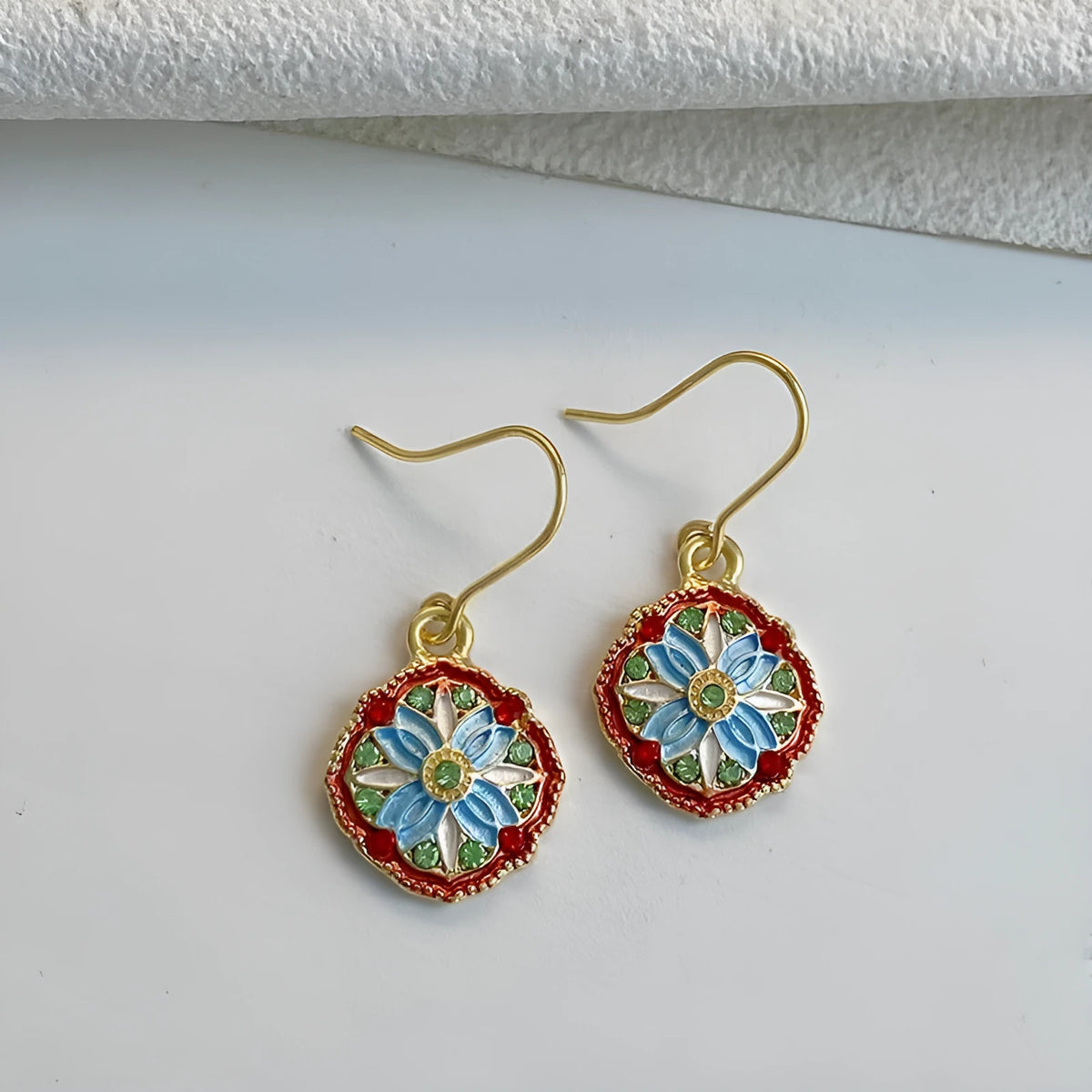 Oil painting earrings for women, New Chinese style, ZC916 Golden Yellow, electroplated alloy, one pair.