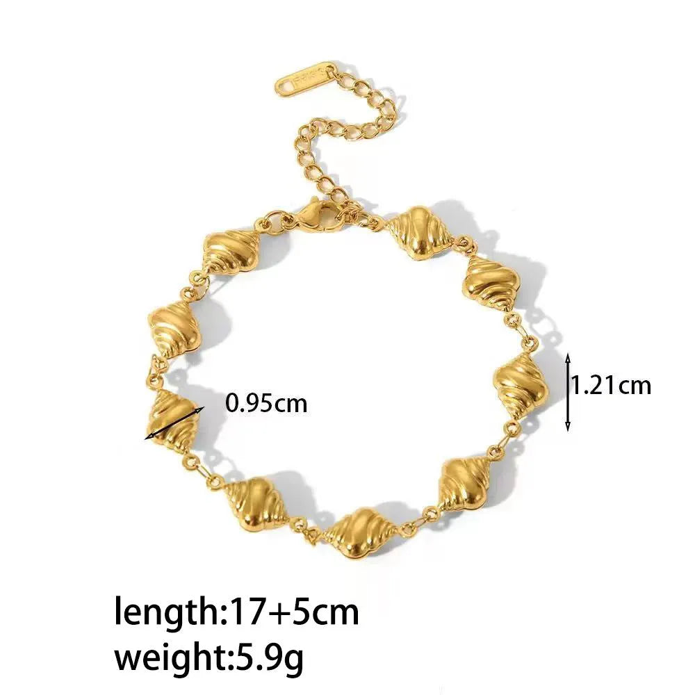 Gold conch necklace and bracelet set for women in titanium steel with pearl element