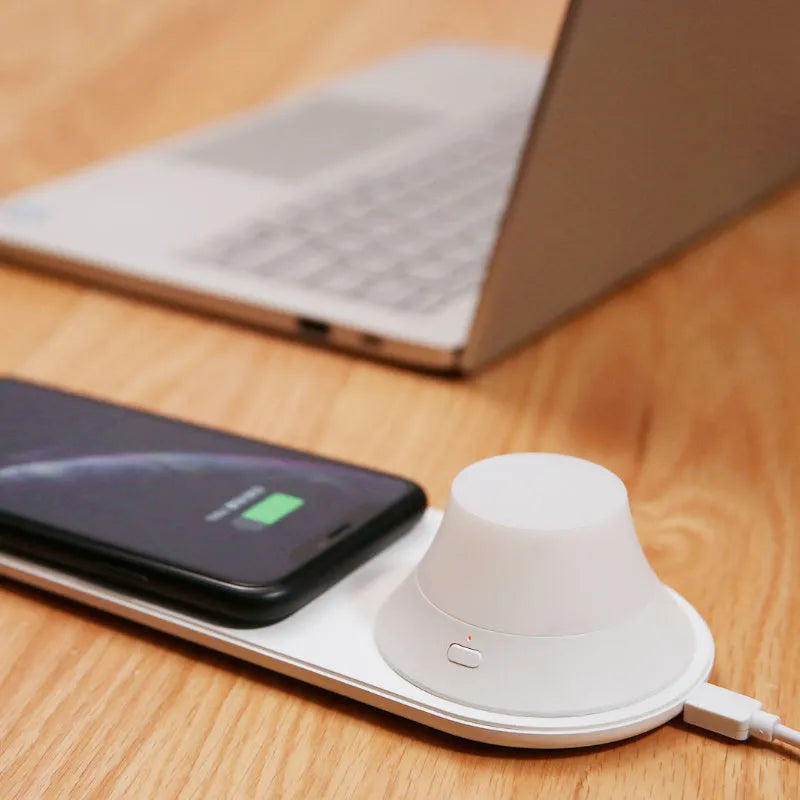 White smart night light phone wireless charger with magnetic suction pad, 225x80x43.5mm, two colour temperature modes
