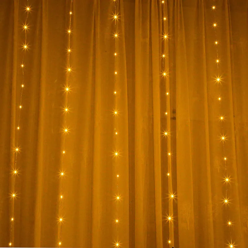 Copper curtain decorative lamp with multiple LED beads, powered by USB for indoor or sheltered outdoor use