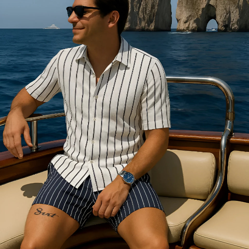 Men's beach shirt and shorts set in four-sided elastic fabric available in seven sizes