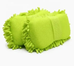 Silvery green chenille car wash sponge with spiral wool texture measuring 14 by 25 centimetres