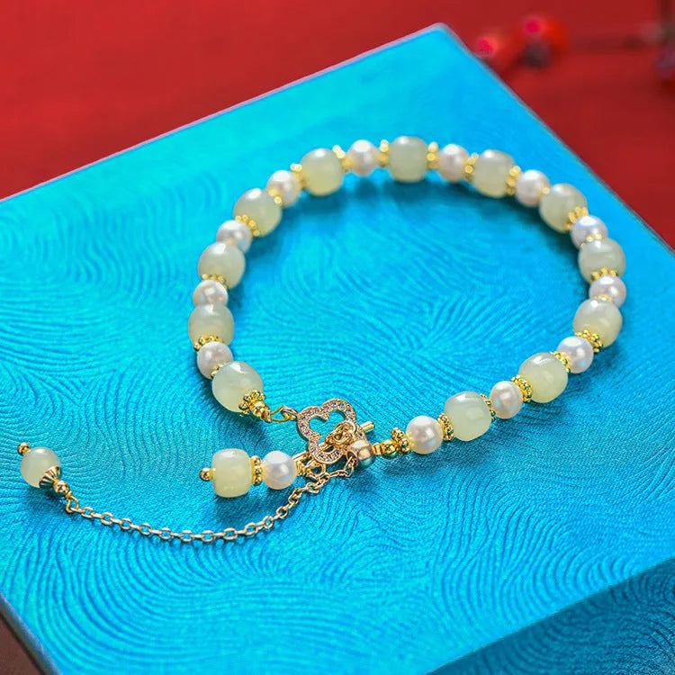 Natural Hetian jade and pearl pendant women's bracelet with gold-coloured electroplated alloy metal in Chinese style