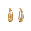 Zircon oval earrings in thick gold plated copper with geometric shape and round detail, fashion OL style for women.