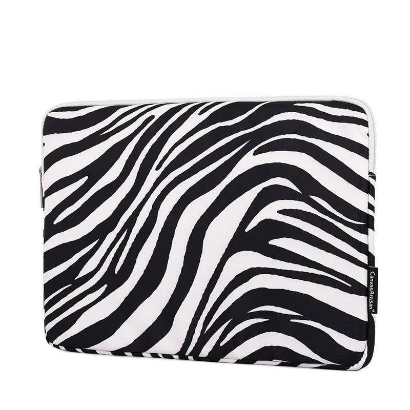 Zebra pattern polyester laptop protective sleeve in black and white, digital notebook cover
