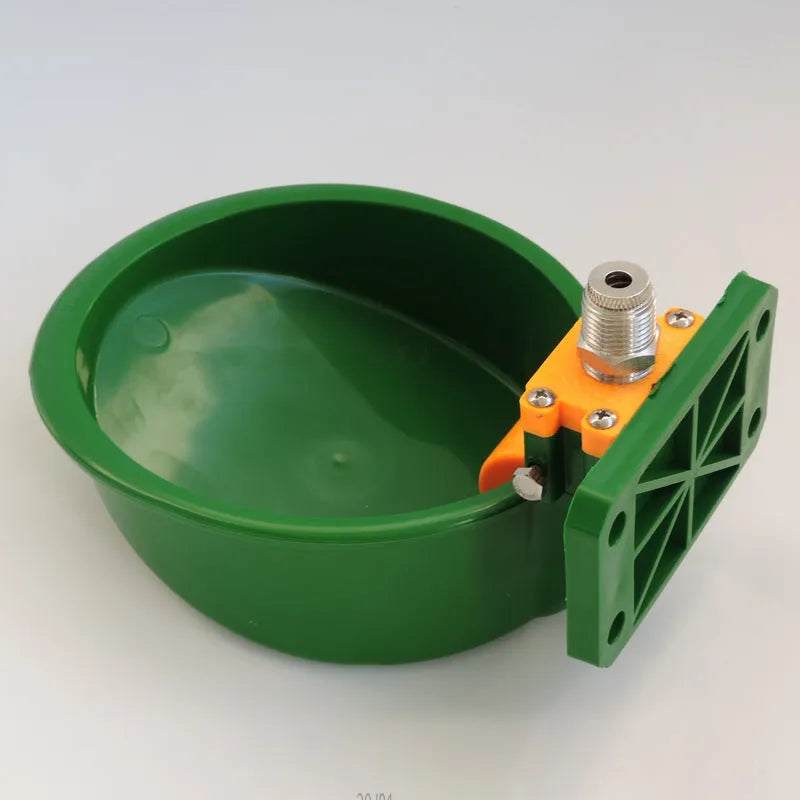 Green plastic automatic livestock drinking bowl for sheep pigs goats farm use