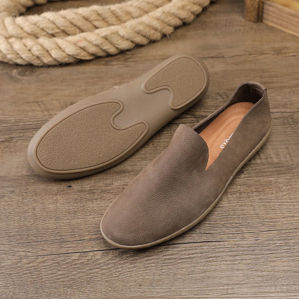 Handmade men's shoes in khaki or grey with cowhide upper, rubber sole, and wedge heel design