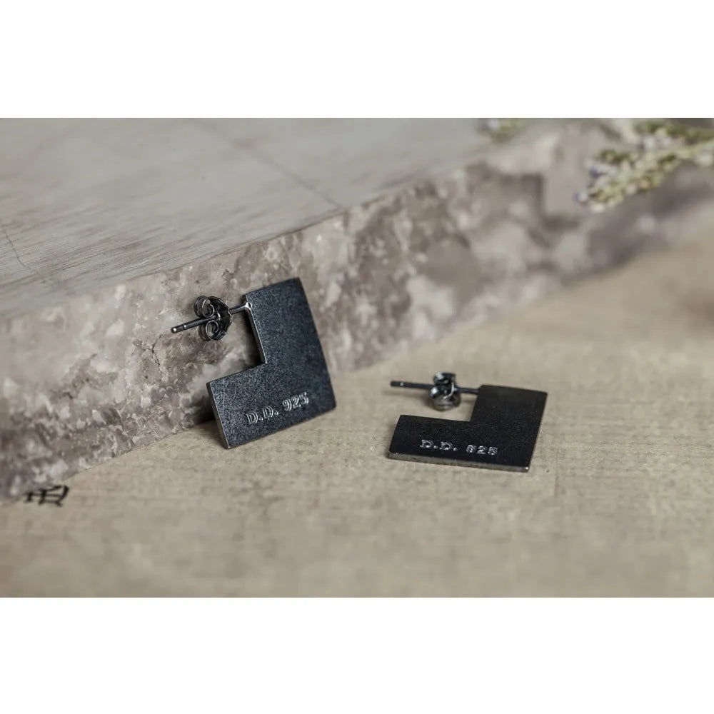 Oxidized black geometry square sterling silver earrings measuring 16mm