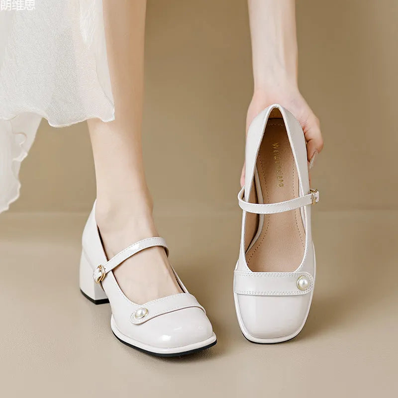 French style women's hiking shoes with chunky heel, square toe, and patent leather upper in apricot colour.