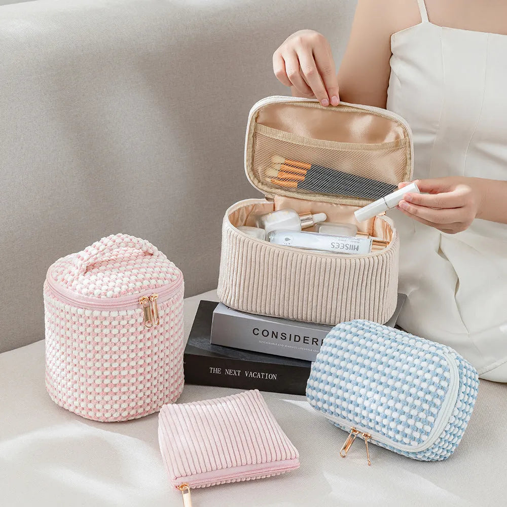 Flannelette makeup bag four-piece set in cube style with polyester material