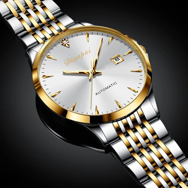 Men's simple dial automatic watch with stainless steel strap and case.