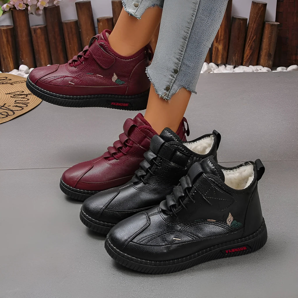 Women's black velvet cotton shoes with rubber sole and low-cut design